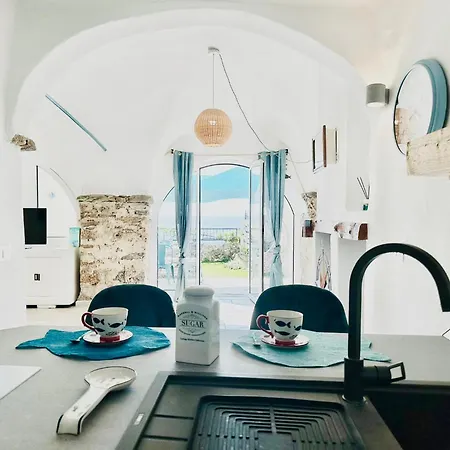 Hostdomus - * Varigotti