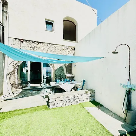 Hostdomus - * Varigotti